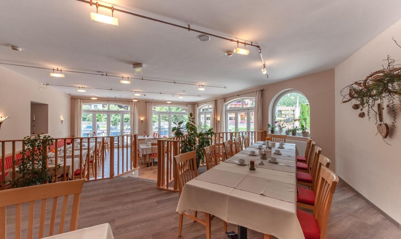 Hotel Juchhof แลร์มอส ภายนอก รูปภาพ